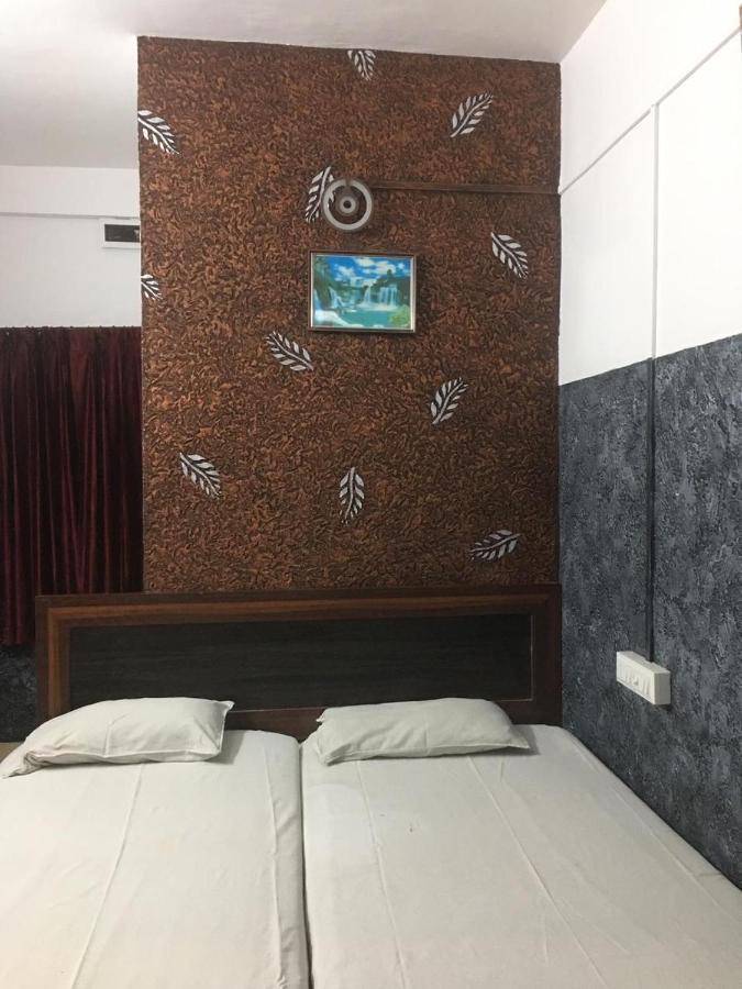 Kvm Tourist Home Palakkad Exterior foto